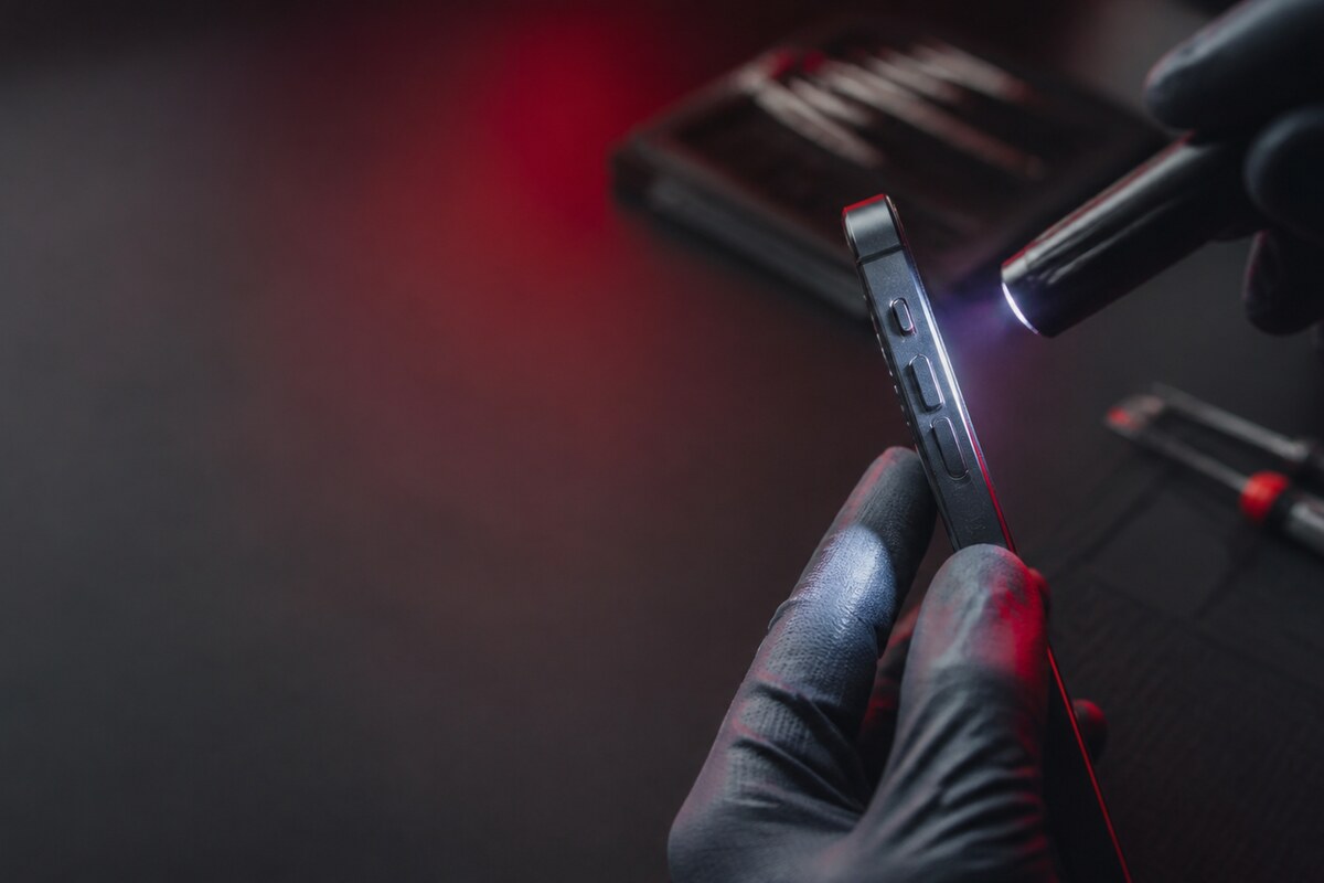 Pemeriksaan mod senyap untuk repair mute switch phone Bangi