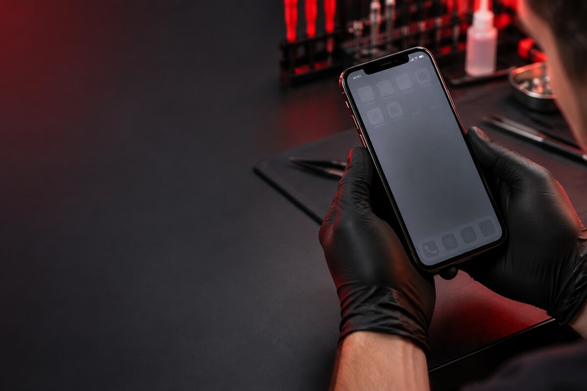 Ujian bayang ikon untuk repair OLED burn-in phone Bangi